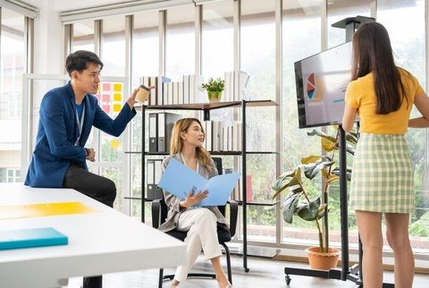 Guide to Comparing Coworking Spaces: Explore Options, Features, and Key Insights