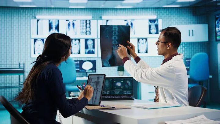 X-Ray Machines: A Complete Guide to Technology, Types, and Applications